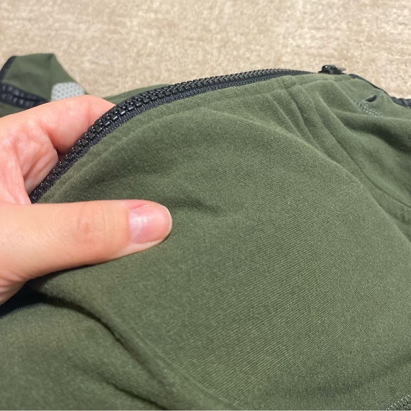 {Victoriaβs Secret | PINK} Green Hooded Zip Up Sweatshirt ~ Size Small - Picture 16 of 16